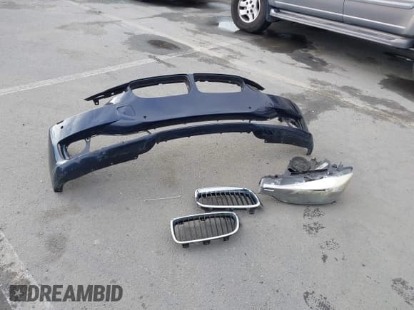 ✅ 2014 BMW 3 Series 328i xDrive • VIN: WBA3G7C54EKN36564 • Лот: 43726260. Опубликован ранее на IAAI с пробегом 160 145 миль. Бесплатный доступ к архиву аукционных продаж из США и подробный отчёт об истории автомобиля на DreamBid. Изображение 12.