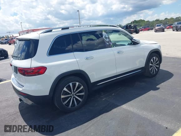 ✅ 2021 Mercedes-Benz GLB 250 • VIN: W1N4M4GB8MW127207 • Лот: 43313430. Опубликован ранее на IAAI с пробегом 71 670 миль. Бесплатный доступ к архиву аукционных продаж из США и подробный отчёт об истории автомобиля на DreamBid. Изображение 4.