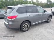 ✅ 2015 Nissan Pathfinder S • VIN: 5N1AR2MN6FC722524 • Lot: 42178396. Wystawiony na IAAI z przebiegiem 112 564 mil. Bezpłatny archiwum sprzedaży aukcyjnych z USA i szczegółowy raport historii pojazdu na DreamBid. Zdjęcie 4.