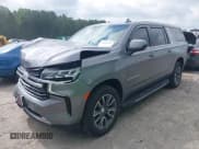 ✅ 2021 Chevrolet Suburban LT • VIN: 1GNSKCKD6MR400948 • Lot: 42625415. Wystawiony na IAAI z przebiegiem 92 589 mil. Bezpłatny archiwum sprzedaży aukcyjnych z USA i szczegółowy raport historii pojazdu na DreamBid. Zdjęcie 17.