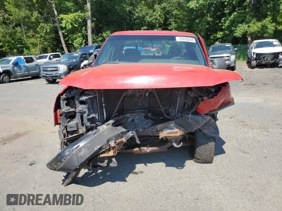 ✅ 2006 Chevrolet Silverado 1500 LS • VIN: 2GCEK19B261101225 • Lot: 70333244. Wystawiony na Copart z przebiegiem 214 034 mil mil. Skorzystaj z bezpłatnego archiwum sprzedaży aukcyjnych z USA i zobacz szczegółowy raport historii pojazdu na DreamBid. Zdjęcie 5.