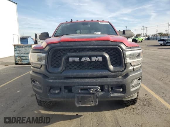 ✅ 2022 Ram 2500 Power Wagon • VIN: 3C6TR5EJ6NG359557 • Lot: 90667565. Listed on Copart with 36,644 mi. Free auction sales archive from the USA and detailed vehicle history report at DreamBid. Image 5.
