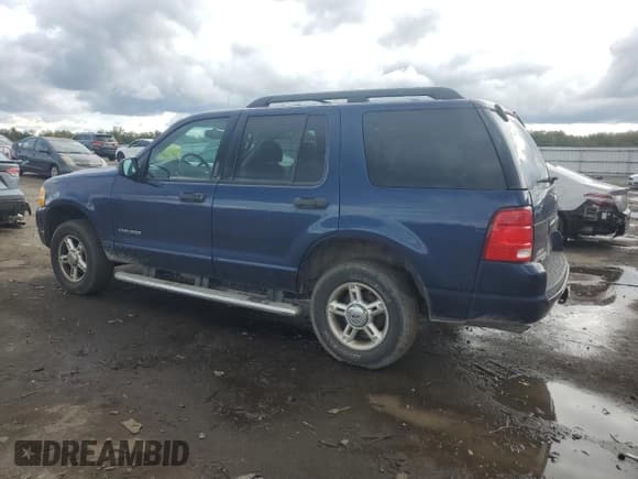 ✅ 2005 Ford Explorer XLT • VIN: 1FMDU73W05UA42856 • Лот: 82315145. Опубликован ранее на Copart с пробегом 134 094 миль. Бесплатный доступ к архиву аукционных продаж из США и подробный отчёт об истории автомобиля на DreamBid. Изображение 2.