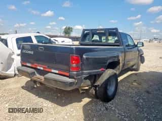 2001 Dodge 3500 with VIN 1B7MC33751J556612, listed as a Copart auction lot 80821625 with Not provided miles and Salvage title. Bid and sale history available at DreamBid. Image 3.