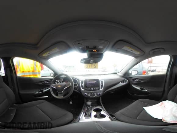 2024 Chevrolet Malibu LT с VIN 1G1ZD5ST4RF136327, выставлен на аукционе IAAI как лот 43605445 с пробегом 42 358 миль миль и . История ставок и продаж доступна на DreamBid. Изображение 18.