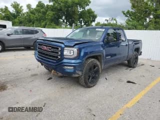 ✅ 2019 GMC Sierra 1500 • VIN: 2GTV2LEC1K1207539 • Лот: 64771895. Опубликован ранее на Copart с пробегом 130 696 миль. Бесплатный доступ к архиву аукционных продаж из США и подробный отчёт об истории автомобиля на DreamBid. Изображение 1.