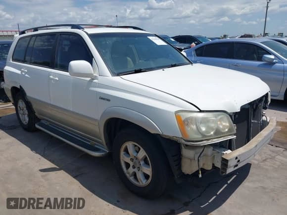 ✅ 2003 Toyota Highlander • VIN: JTEGF21AX30086675 • Lot: 43100580. Listed on IAAI with 179,288 mi. Free auction sales archive from the USA and detailed vehicle history report at DreamBid. Image 1.