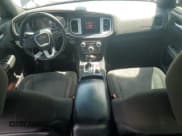 ✅ 2015 Dodge Charger SE • VIN: 2C3CDXBG9FH768265 • Лот: 65721825. Опубликован ранее на Copart с пробегом 218 266 миль. Бесплатный доступ к архиву аукционных продаж из США и подробный отчёт об истории автомобиля на DreamBid. Изображение 8.