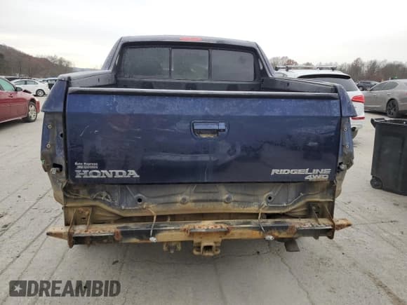 ✅ 2013 Honda Ridgeline RTL • VIN: 5FPYK1F58DB012983 • Lot: 93144425. Wystawiony na Copart z przebiegiem 130 919 mil. Bezpłatny archiwum sprzedaży aukcyjnych z USA i szczegółowy raport historii pojazdu na DreamBid. Zdjęcie 6.