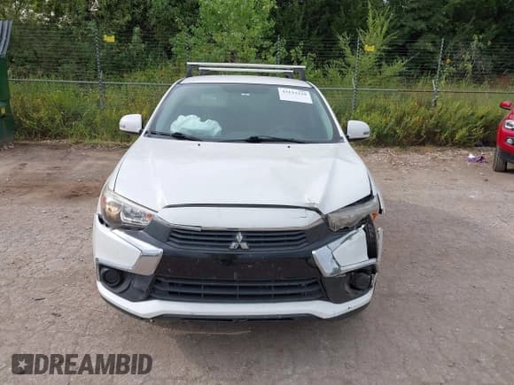 ✅ 2017 Mitsubishi Outlander ES • VIN: JA4AP3AU6HZ018930 • Лот: 43133329. Опубликован ранее на IAAI с пробегом 160 606 миль. Бесплатный доступ к архиву аукционных продаж из США и подробный отчёт об истории автомобиля на DreamBid. Изображение 12.