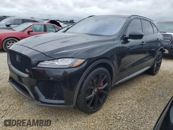 ✅ 2020 Jaguar F-Pace SVR • VIN: SADCZ2EE5LA660248 • Lot: 74197214. Wystawiony na Copart z przebiegiem 37 381 mil. Bezpłatny archiwum sprzedaży aukcyjnych z USA i szczegółowy raport historii pojazdu na DreamBid. Zdjęcie 1.
