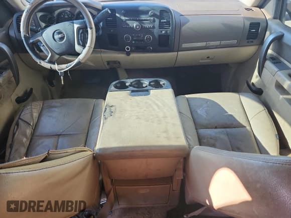 ✅ 2013 GMC Sierra 1500 SLE • VIN: 3GTP1VE08DG285582 • Lot: 92863745. Listed on Copart with 211,029 mi. Free auction sales archive from the USA and detailed vehicle history report at DreamBid. Image 8.