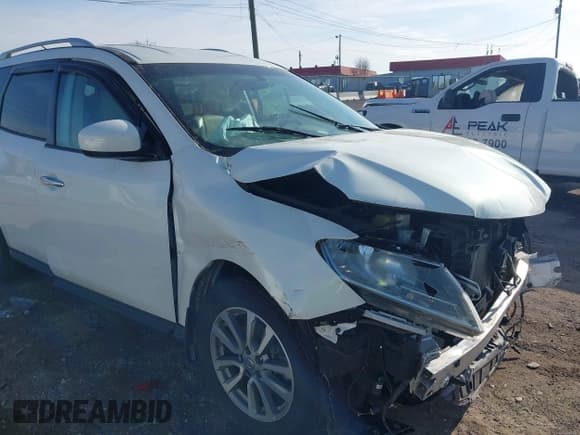 ✅ 2014 Nissan Pathfinder SV • VIN: 5N1AR2MN2EC735446 • Lot: 41893013. Listed on IAAI with 149,799 mi. Free auction sales archive from the USA and detailed vehicle history report at DreamBid. Image 11.