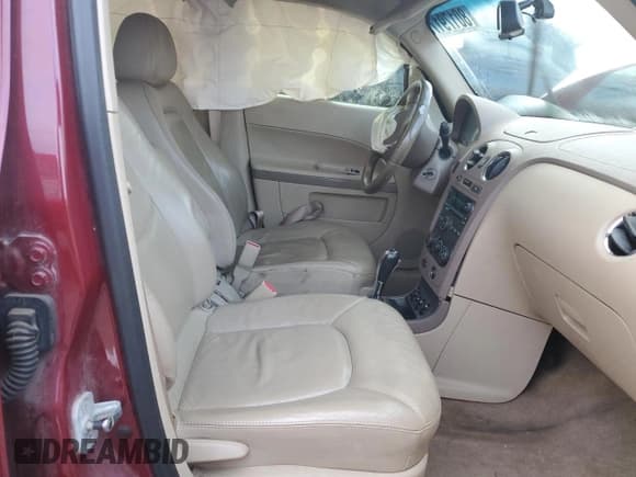 ✅ 2006 Chevrolet HHR LT • VIN: 3GNDA23P06S589580 • Лот: 80179175. Опубликован ранее на Copart с пробегом 162 631 миль. Бесплатный доступ к архиву аукционных продаж из США и подробный отчёт об истории автомобиля на DreamBid. Изображение 7.