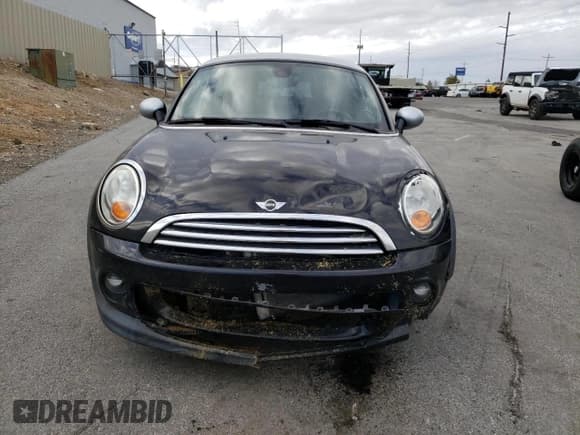 ✅ 2012 MINI Coupe • VIN: WMWSX1C58CT300340 • Lot: 42259775. Listed on Copart with 67,085 mi. Free auction sales archive from the USA and detailed vehicle history report at DreamBid. Image 5.