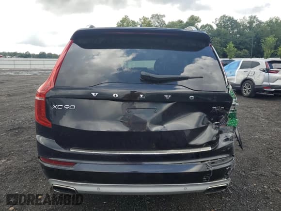 ✅ 2017 Volvo XC90 Momentum • VIN: YV4102XK2H1140769 • Lot: 69118995. Listed on Copart with Not provided. Free auction sales archive from the USA and detailed vehicle history report at DreamBid. Image 6.
