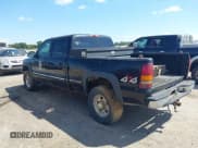 ✅ 2002 Chevrolet Silverado 2500HD LS • VIN: 1GCHK23162F217596 • Lot: 40356575. Listed on IAAI with 205,602 mi. Free auction sales archive from the USA and detailed vehicle history report at DreamBid. Image 3.