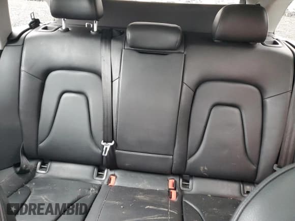 ✅ 2015 Audi allroad A4 Premium • VIN: WA1TFAFL2FA125856 • Лот: 52789965. Опубликован ранее на Copart с пробегом 81 999 миль. Бесплатный доступ к архиву аукционных продаж из США и подробный отчёт об истории автомобиля на DreamBid. Изображение 10.