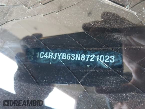 ✅ 2022 Jeep Grand Cherokee • VIN: 1C4RJYB63N8721023 • Lot: 42327185. Listed on IAAI with Not provided. Free auction sales archive from the USA and detailed vehicle history report at DreamBid. Image 9.