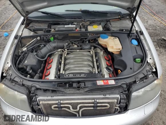 ✅ 2004 Audi S4 • VIN: WAUPL68E04A208515 • Лот: 74025304. Опубликован ранее на Copart с пробегом 135 427 миль. Бесплатный доступ к архиву аукционных продаж из США и подробный отчёт об истории автомобиля на DreamBid. Изображение 11.