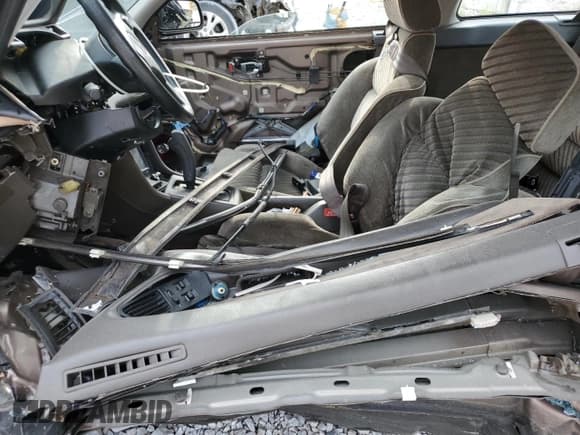 ✅ 1991 Honda Prelude • VIN: JHMBA4238MC029267 • Lot: 81217085. Listed on Copart with 131,308 mi. Free auction sales archive from the USA and detailed vehicle history report at DreamBid. Image 7.