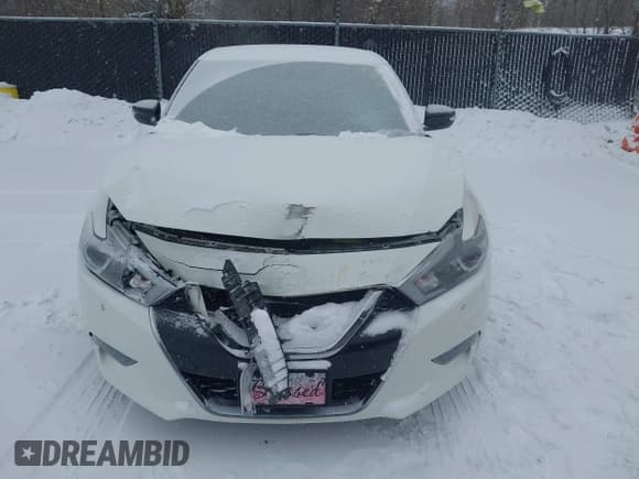 ✅ 2017 Nissan Maxima Platinum • VIN: 1N4AA6APXHC423507 • Lot: 41583159. Listed on IAAI with 108,826 mi. Free auction sales archive from the USA and detailed vehicle history report at DreamBid. Image 6.