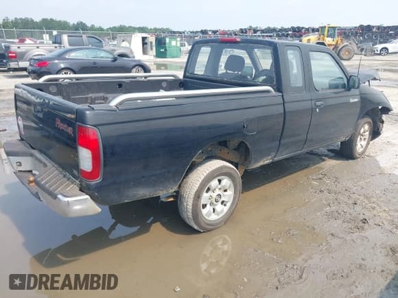✅ 1998 Nissan Frontier XE • VIN: 1N6DD26S4WC358779 • Lot: 42401882. Listed on IAAI with Not provided. Free auction sales archive from the USA and detailed vehicle history report at DreamBid. Image 4.