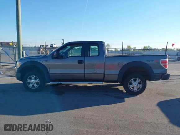 ✅ 2010 Ford F-150 XL • VIN: 1FTEX1EW7AFD37574 • Лот: 43583948. Опубликован ранее на IAAI с пробегом 134 682 миль. Бесплатный доступ к архиву аукционных продаж из США и подробный отчёт об истории автомобиля на DreamBid. Изображение 14.