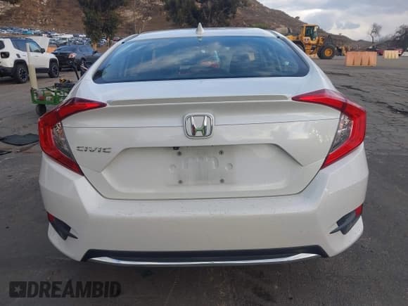 ✅ 2020 Honda Civic EX-L • VIN: 19XFC1F73LE209840 • Lot: 43728355. Listed on IAAI with 101,066 mi. Free auction sales archive from the USA and detailed vehicle history report at DreamBid. Image 16.