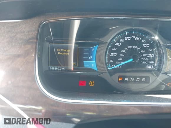 ✅ 2013 Ford Taurus Limited • VIN: 1FAHP2J86DG118426 • Lot: 42727545. Listed on IAAI with 186,289 mi. Free auction sales archive from the USA and detailed vehicle history report at DreamBid. Image 7.