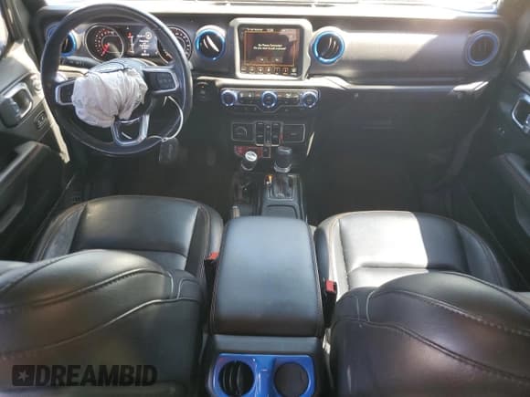✅ 2021 Jeep Gladiator Mojave • VIN: 1C6JJTEG0ML582721 • Lot: 82007165. Listed on Copart with 48,632 mi. Free auction sales archive from the USA and detailed vehicle history report at DreamBid. Image 8.