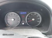 ✅ 2010 Hyundai Accent GS • VIN: KMHCM3AC1AU172877 • Лот: 41532300. Опубликован ранее на IAAI с пробегом 156 703 миль. Бесплатный доступ к архиву аукционных продаж из США и подробный отчёт об истории автомобиля на DreamBid. Изображение 7.