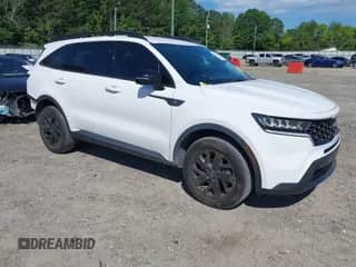 2022 Kia Sorento X-Line S z VIN 5XYRLDLC7NG145162, wystawiony jako IAAI lot #42325635 z przebiegiem 36 492 mil mil oraz . Historia ofert i sprzedaży dostępna na DreamBid. Obrazek 1.