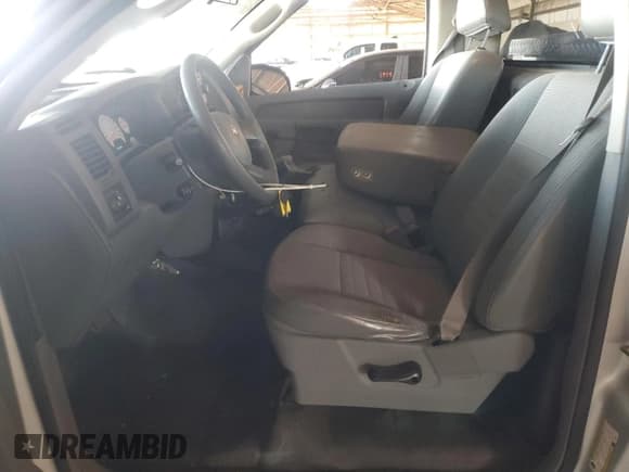 ✅ 2006 Dodge 1500 ST • VIN: 1D7HA16N66J210667 • Лот: 91297535. Опубликован ранее на Copart с пробегом 156 156 миль. Бесплатный доступ к архиву аукционных продаж из США и подробный отчёт об истории автомобиля на DreamBid. Изображение 7.