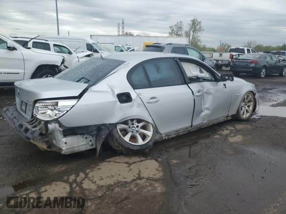 ✅ 2004 BMW 5 Series 545i • VIN: WBANB33524B112251 • Lot: 56231945. Wystawiony na Copart z przebiegiem Nie podano. Bezpłatny archiwum sprzedaży aukcyjnych z USA i szczegółowy raport historii pojazdu na DreamBid. Zdjęcie 3.