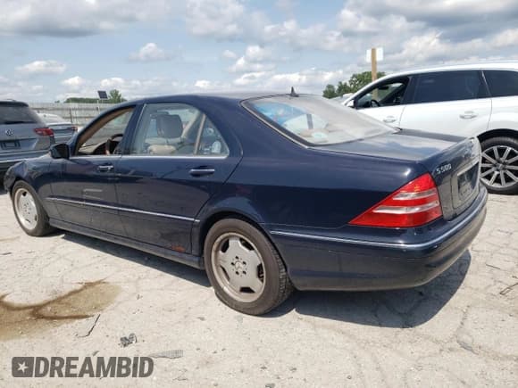✅ 2001 Mercedes-Benz S 320/430/500 • VIN: WDBNG75J21A139441 • Lot: 61499525. Wystawiony na Copart z przebiegiem 193 207 mil. Bezpłatny archiwum sprzedaży aukcyjnych z USA i szczegółowy raport historii pojazdu na DreamBid. Zdjęcie 2.