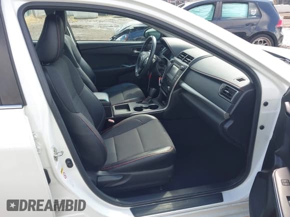 ✅ 2017 Toyota Camry SE • VIN: 4T1BF1FK0HU304936 • Лот: 43307489. Опубликован ранее на IAAI с пробегом 41 623 миль. Бесплатный доступ к архиву аукционных продаж из США и подробный отчёт об истории автомобиля на DreamBid. Изображение 5.