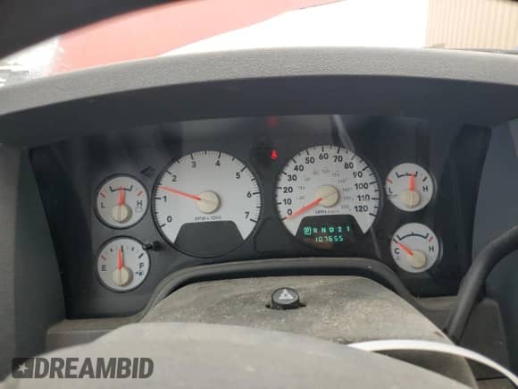 2008 Dodge 1500 SLT с VIN 1D7HU18228S556996, выставлен на аукционе Copart как лот 72511324 с пробегом 107 655 миль миль и Списание • Salvage title. История ставок и продаж доступна на DreamBid. Изображение 9.