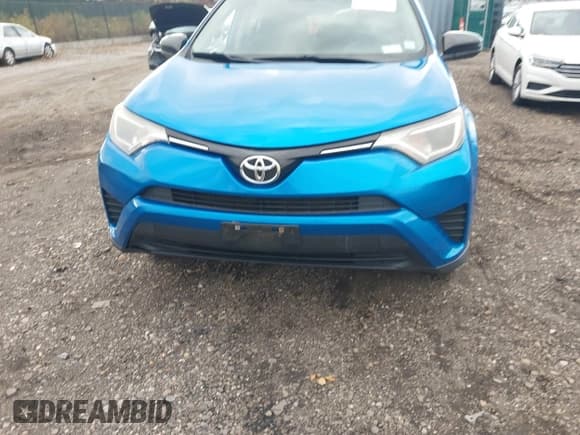 ✅ 2016 Toyota RAV4 LE • VIN: JTMBFREV9GJ072500 • Lot: 43574721. Listed on IAAI with 94,654 mi. Free auction sales archive from the USA and detailed vehicle history report at DreamBid. Image 12.