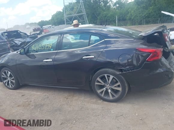 ✅ 2016 Nissan Maxima Platinum • VIN: 1N4AA6AP4GC409861 • Lot: 42653934. Listed on IAAI with 147,493 mi. Free auction sales archive from the USA and detailed vehicle history report at DreamBid. Image 14.