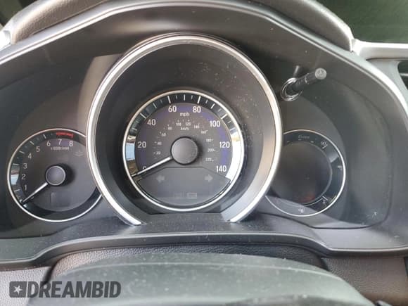 ✅ 2017 Honda Fit EX • VIN: JHMGK5H75HS017401 • Lot: 71148355. Wystawiony na Copart z przebiegiem Nie podano. Bezpłatny archiwum sprzedaży aukcyjnych z USA i szczegółowy raport historii pojazdu na DreamBid. Zdjęcie 9.