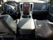 ✅ 2012 Ram 2500 Laramie • VIN: 3C6UD5NL6CG171686 • Lot: 80148395. Wystawiony na Copart z przebiegiem 215 220 mil. Bezpłatny archiwum sprzedaży aukcyjnych z USA i szczegółowy raport historii pojazdu na DreamBid. Zdjęcie 8.