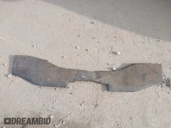 ✅ 2017 Chevrolet Express Cargo • VIN: 1GCWGAFF9H1190538 • Lot: 38094236. Listed on IAAI with 114,485 mi. Free auction sales archive from the USA and detailed vehicle history report at DreamBid. Image 12.