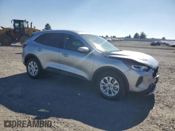 ✅ 2023 Ford Escape Active • VIN: 1FMCU9GN0PUA01851 • Lot: 85178525. Listed on Copart with 29,765 mi. Free auction sales archive from the USA and detailed vehicle history report at DreamBid. Image 4.