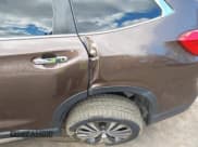 ✅ 2019 Subaru Ascent Touring • VIN: 4S4WMARDXK3434594 • Lot: 43795751. Listed on IAAI with 81,380 mi. Free auction sales archive from the USA and detailed vehicle history report at DreamBid. Image 6.