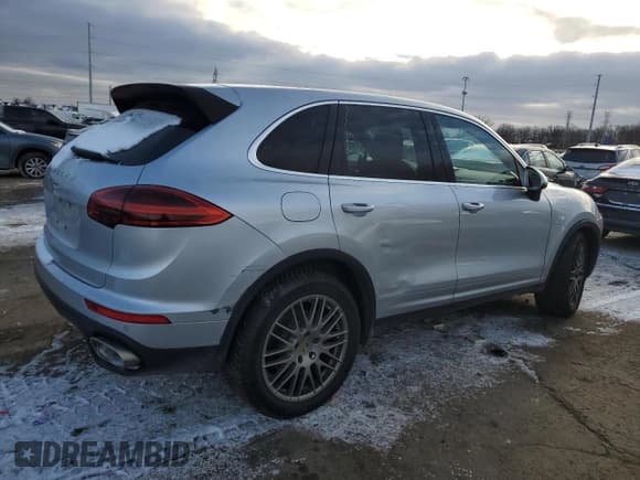✅ 2016 Porsche Cayenne Diesel • VIN: WP1AF2A27GKA42578 • Lot: 81788444. Listed on Copart with 95,827 mi. Free auction sales archive from the USA and detailed vehicle history report at DreamBid. Image 3.