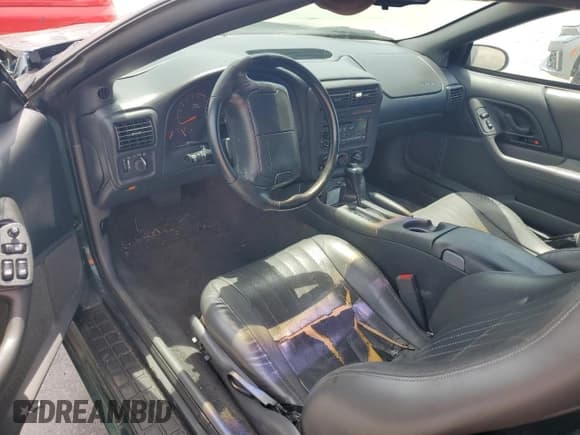 ✅ 1997 Chevrolet Camaro Z28 • VIN: 2G1FP32P0V2102611 • Лот: 63264045. Опубликован ранее на Copart с пробегом 78 141 миль. Бесплатный доступ к архиву аукционных продаж из США и подробный отчёт об истории автомобиля на DreamBid. Изображение 8.