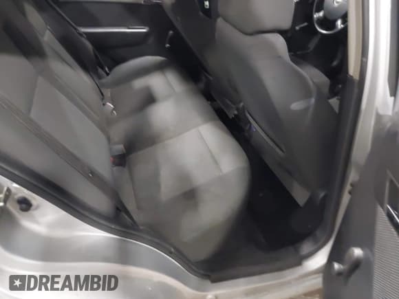 ✅ 2010 Chevrolet Aveo 1LT • VIN: KL1TD5DE6AB125781 • Lot: 41736173. Wystawiony na IAAI z przebiegiem 234 223 mil. Bezpłatny archiwum sprzedaży aukcyjnych z USA i szczegółowy raport historii pojazdu na DreamBid. Zdjęcie 8.