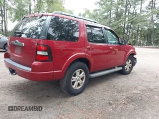✅ 2010 Ford Explorer XLT • VIN: 1FMEU6DE7AUA15930 • Lot: 43188386. Wystawiony na IAAI z przebiegiem 122 278 mil. Bezpłatny archiwum sprzedaży aukcyjnych z USA i szczegółowy raport historii pojazdu na DreamBid. Zdjęcie 4.