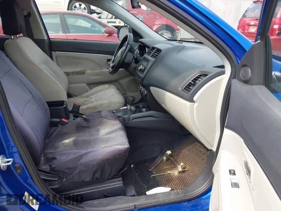 2017 Mitsubishi Outlander ES with VIN JA4AP3AU6HZ028521, listed as a IAAI auction lot 42977927 with 134,815 mi miles and . Bid and sale history available at DreamBid. Image 5.